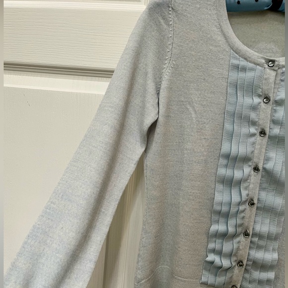 Talbots Pure Italian Merino Wool Cardigan - Picture 2 of 7